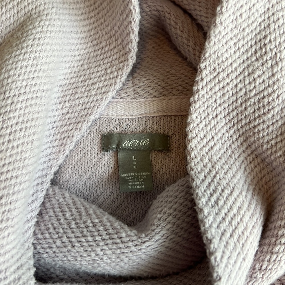 Aerie sweater